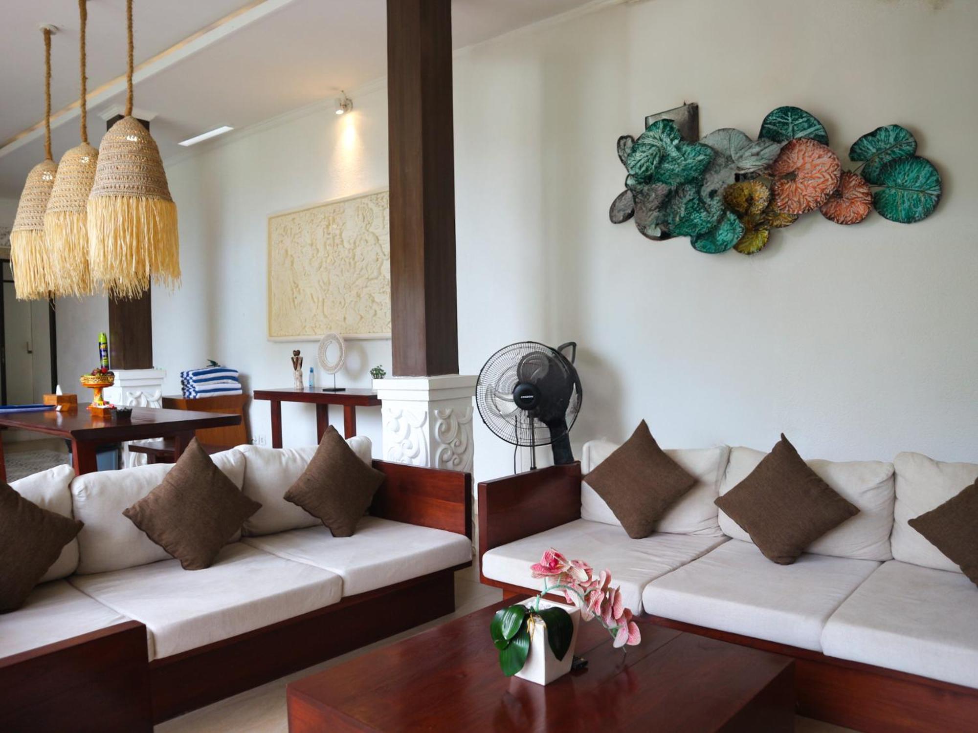 Villa Sinergi 2Br Tranquil Villa In Seminyak Экстерьер фото